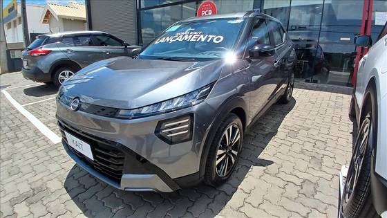 NISSAN KAIT 1.6 FLEX SENSE PLUS XTRONIC